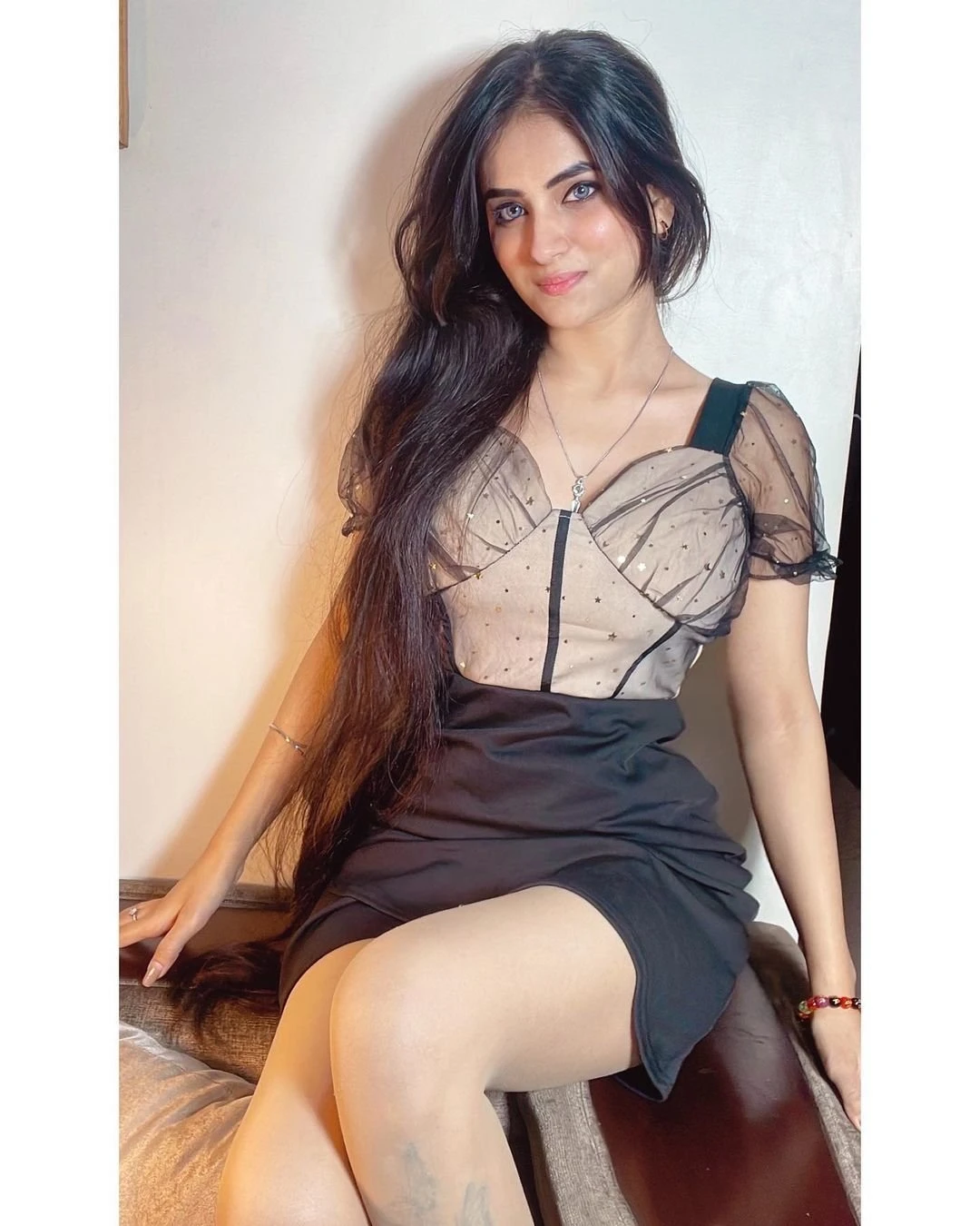 Vedika – Indian escort in Pondicherry — 2 / 4