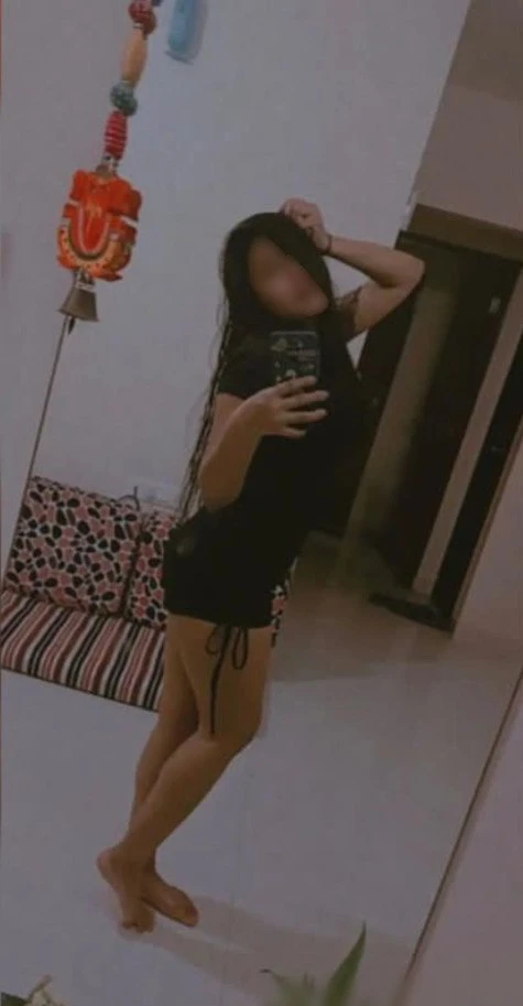 Nisha Here – Indian escort in New Delhi — 2 / 5