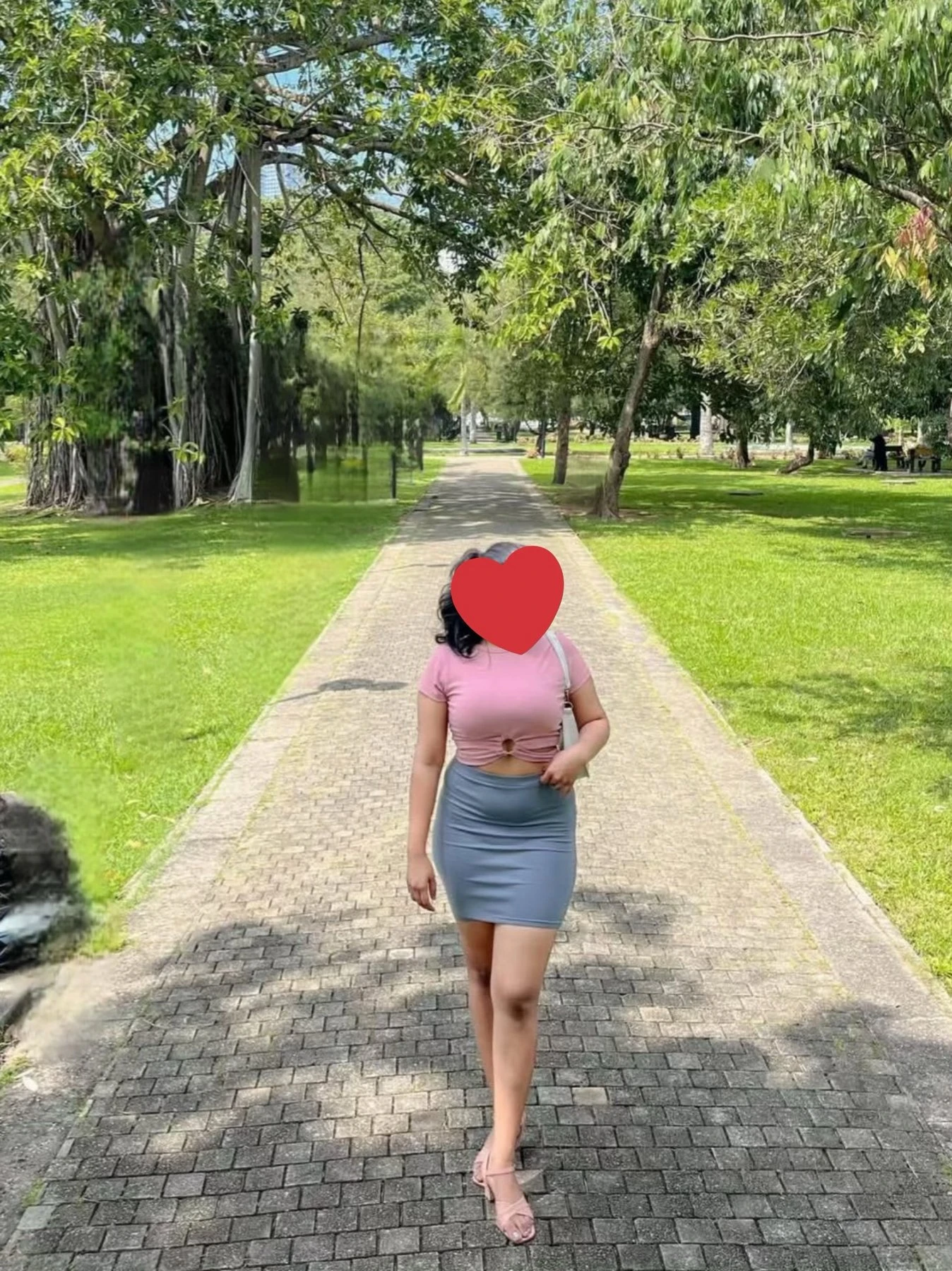 Full Service & Cam Service Hot 🥵 – Sri Lankan escort in Colombo — 4 / 5