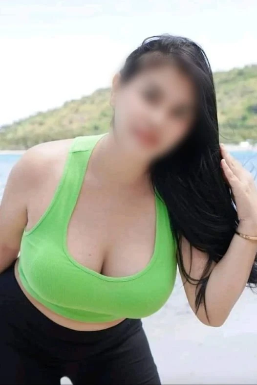 Beautifull Staff Luxury Spa Dombivali – Indian escort in Thane — 2 / 5