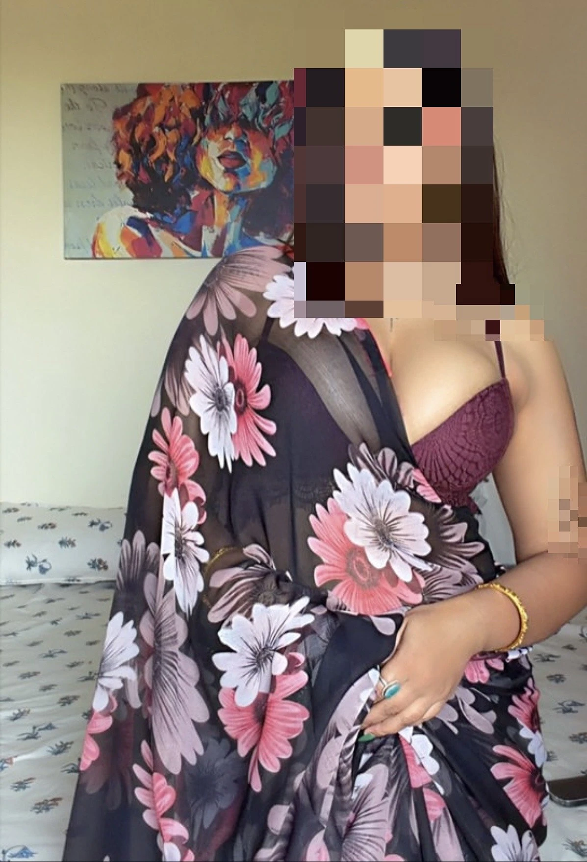 907k Follower on Insta 🩷 🎀༘⋆ – Indian escort in Hyderabad — 10 / 14