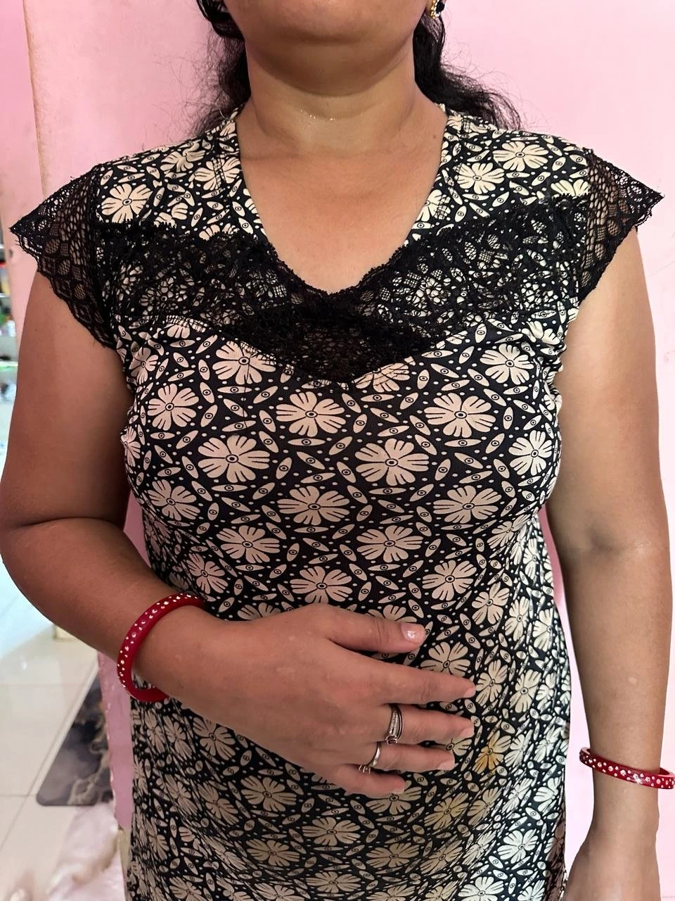 Sex River Gxxx – Indian escort in Mumbai — 2 / 8