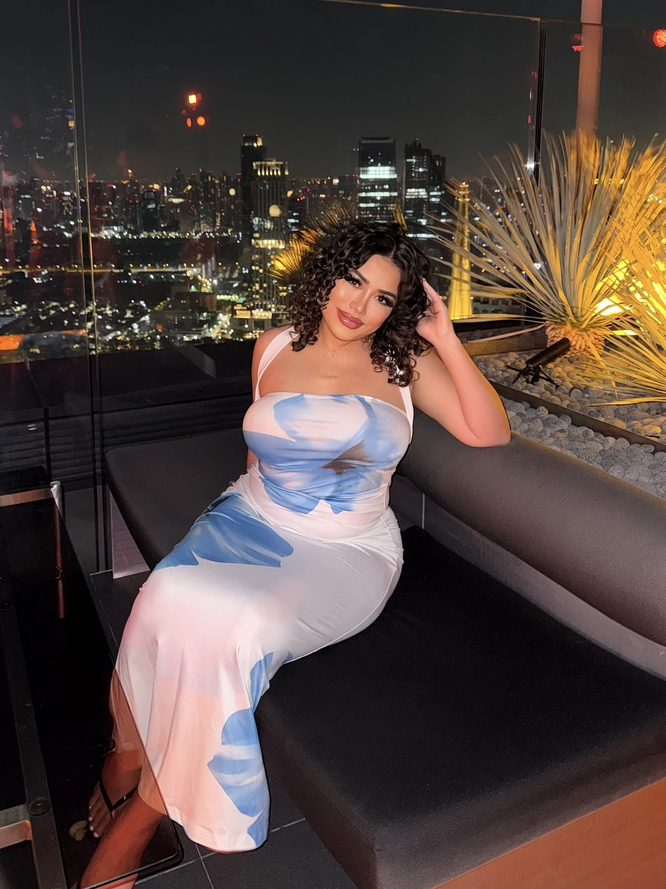 Tiara in Town for few days – Thai escort in Daegu — 3 / 11