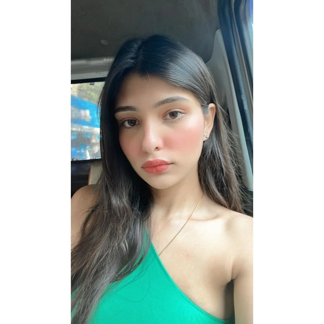 Amani Escorts – Indian escort in Hyderabad — 4 / 5
