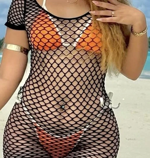 Aude Jenny – French escort in Mauritius — 3 / 4