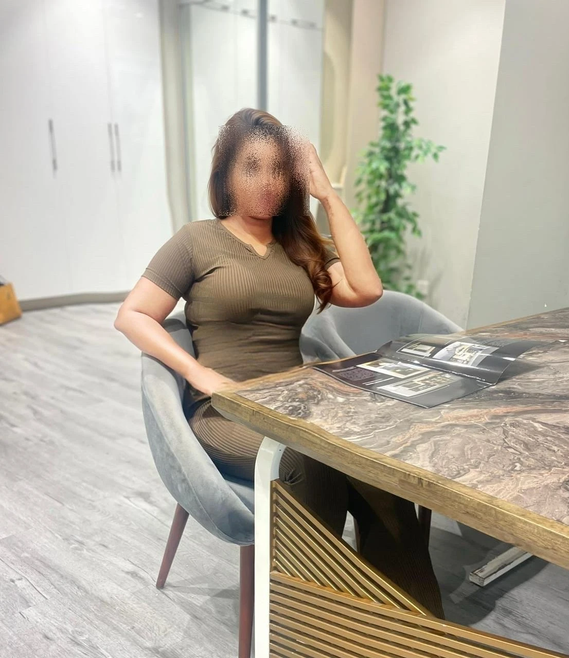 The "Girlfriend Experience" with a Spark – Sri Lankan escort in Colombo — 8 / 10