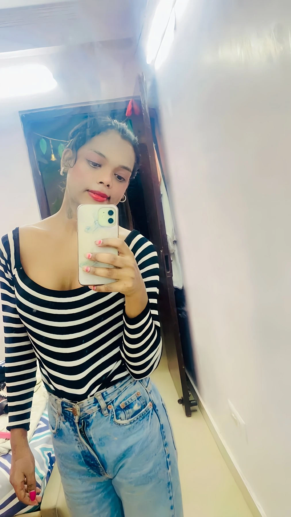 Independent Roohi – Indian escort in New Delhi — 9 / 15