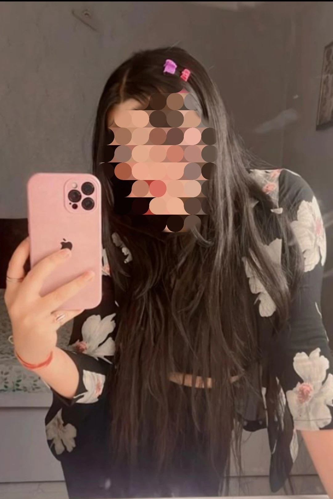 Riya Bharti Real Meet and Cam Show – escort in Hyderabad — 3 / 4