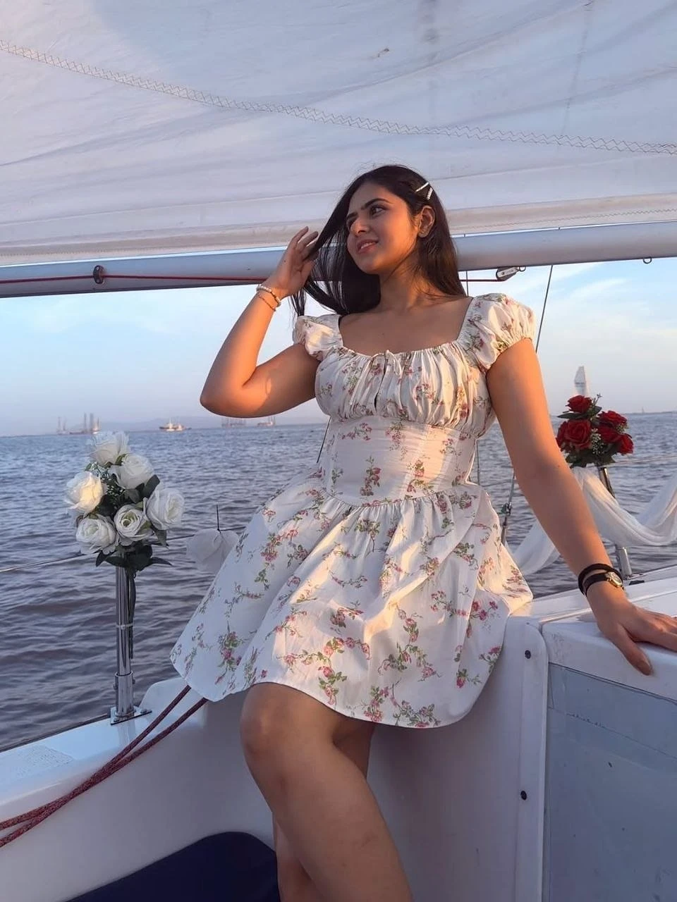 Sakshi – Indian escort in Kochi — 2 / 4