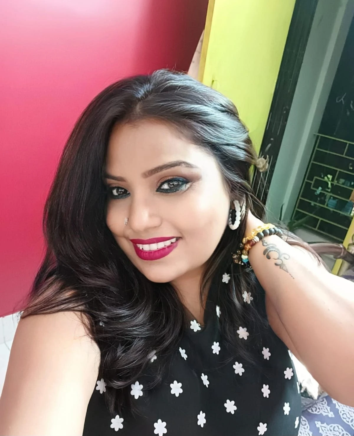 Sumona Sen – Indian escort in Kolkata — 3 / 6