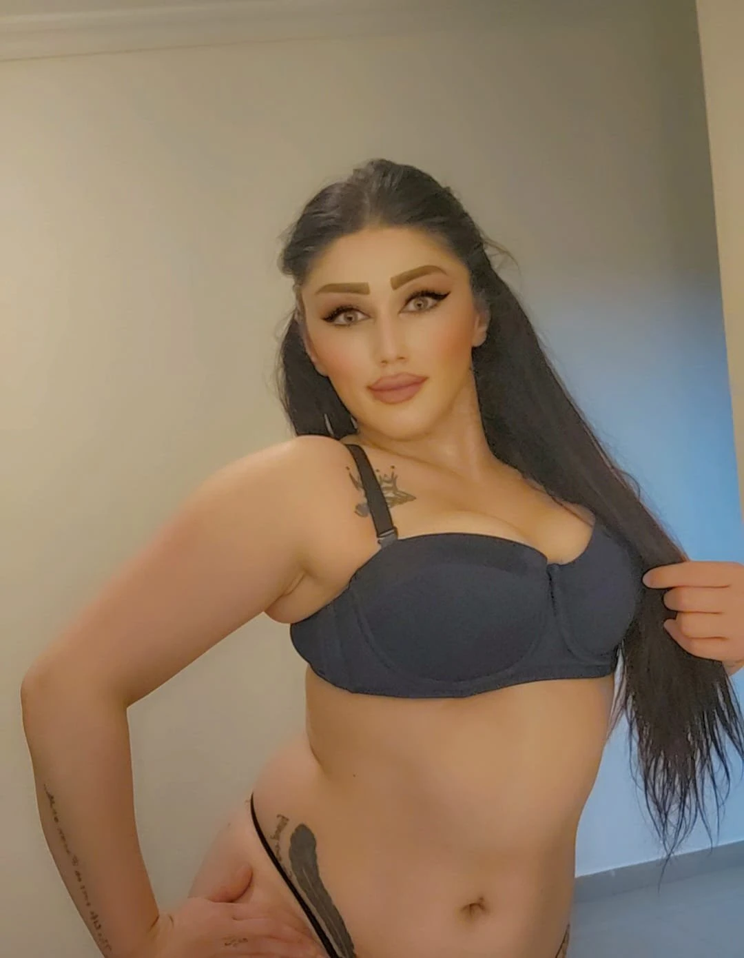 Tala – Lebanese escort in Beirut — 6 / 9