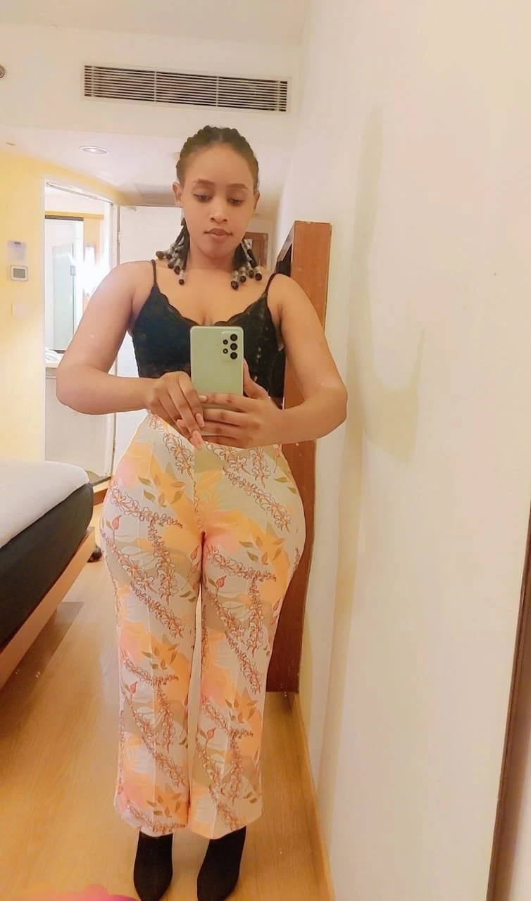 African Shanel Talla +91//690956//4654 – escort in New Delhi — 7 / 15