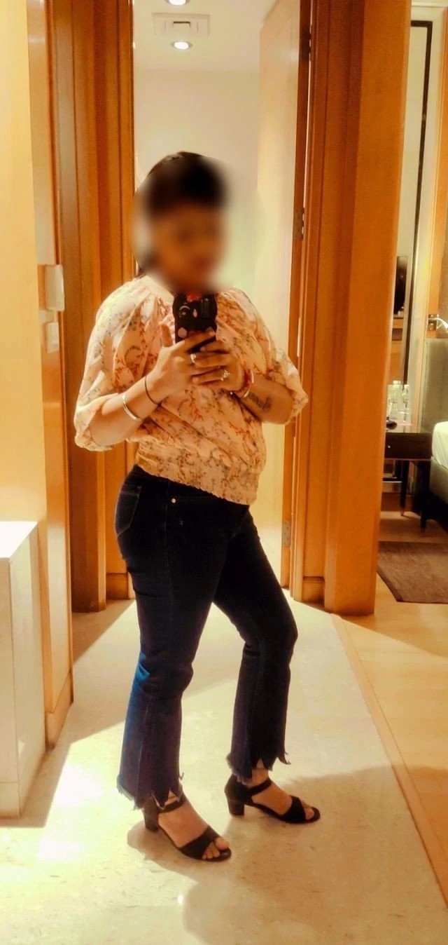 Dolly Saxena(connaught Place) – Indian escort in New Delhi — 4 / 6