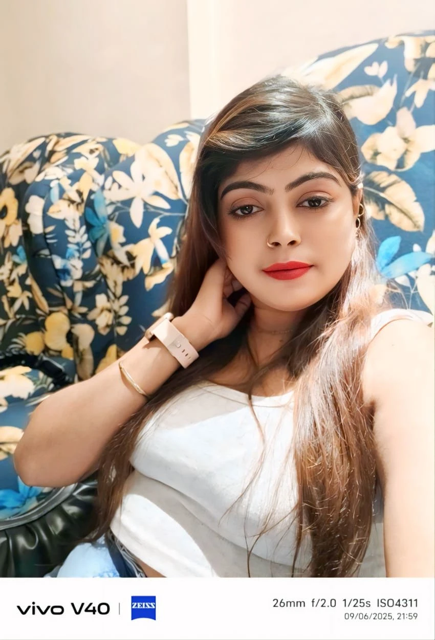 I Am Nikki – Indian escort in Hyderabad — 3 / 6
