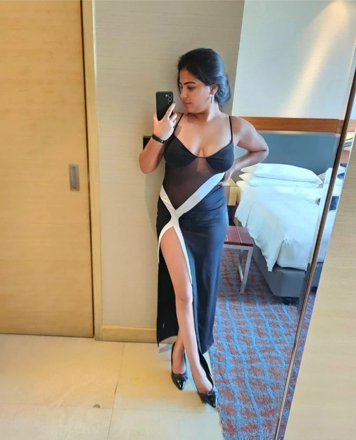 Urvashi escort service – Indian escort in Indore — 2 / 3