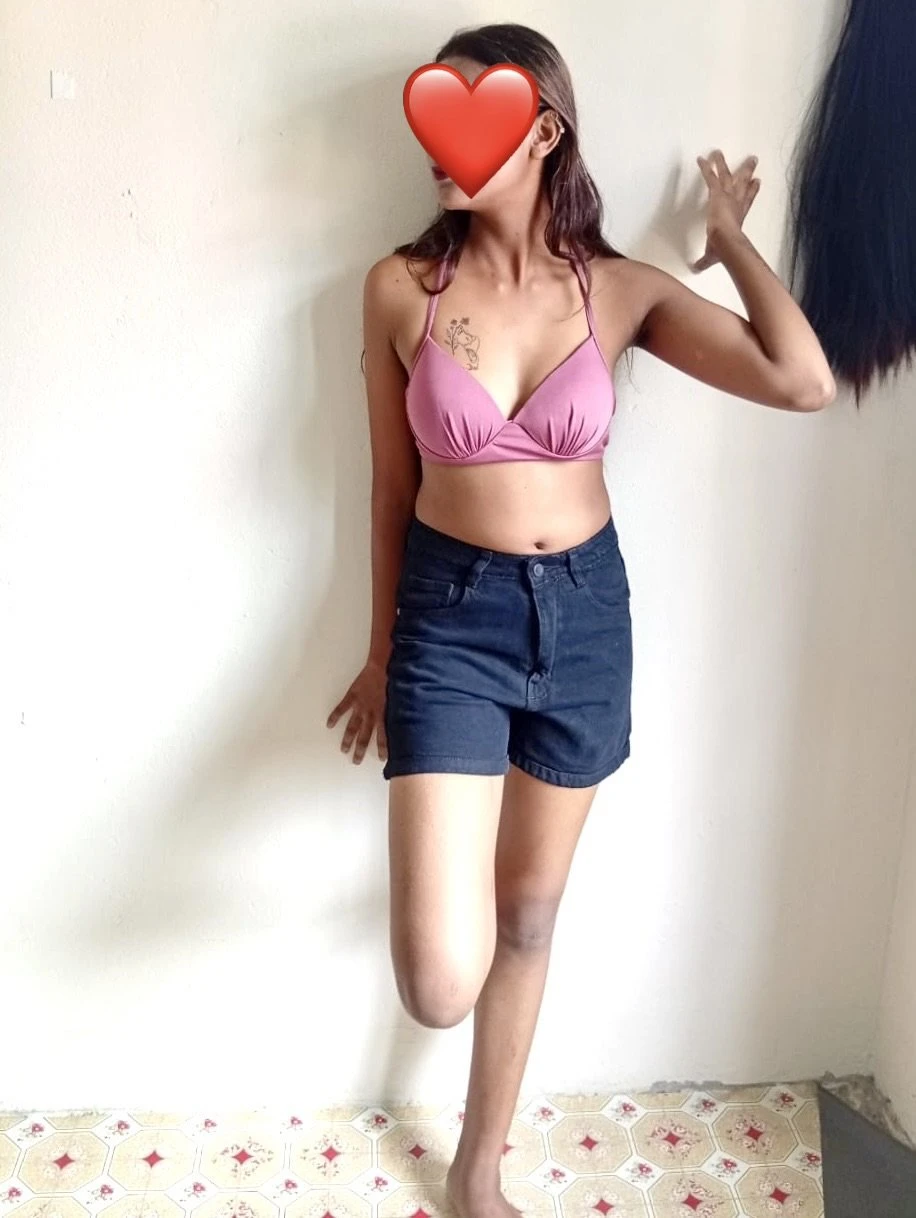 Sumi (Cam Show) – Nepalese escort in Kathmandu — 3 / 4