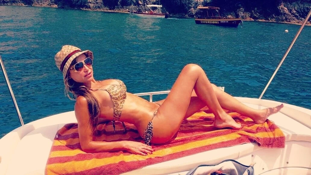 Belen Hot – Italian escort in Malta — 27 / 30