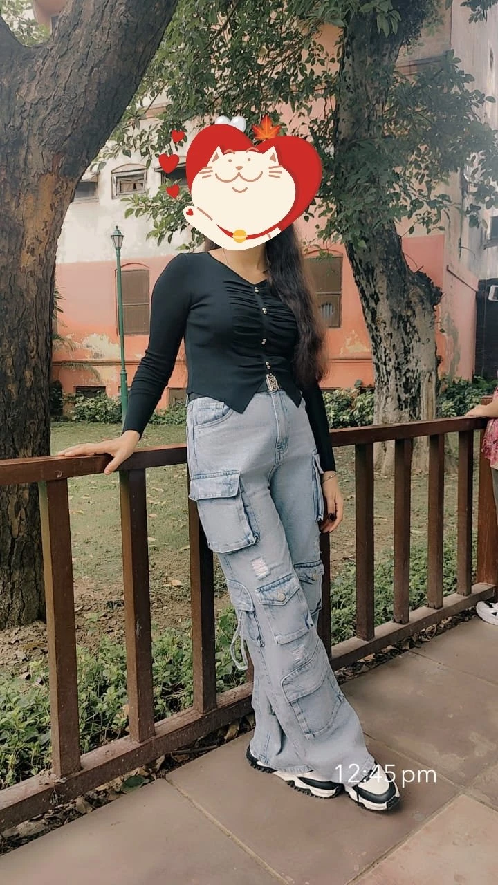 Shreya 21+ College Going Girl – Indian escort in New Delhi — 2 / 5
