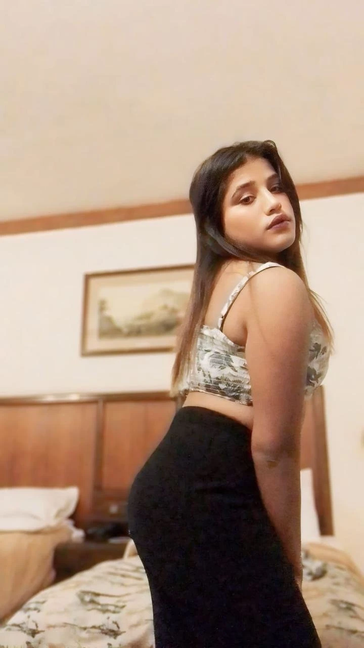 Aakriti Arora Independent Escort – Indian escort in New Delhi — 3 / 4