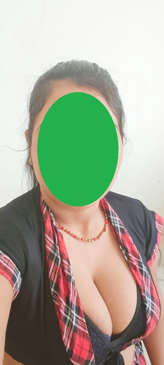 Vinita Cam and Real Meet – Indian escort in Navi Mumbai — 10 / 13