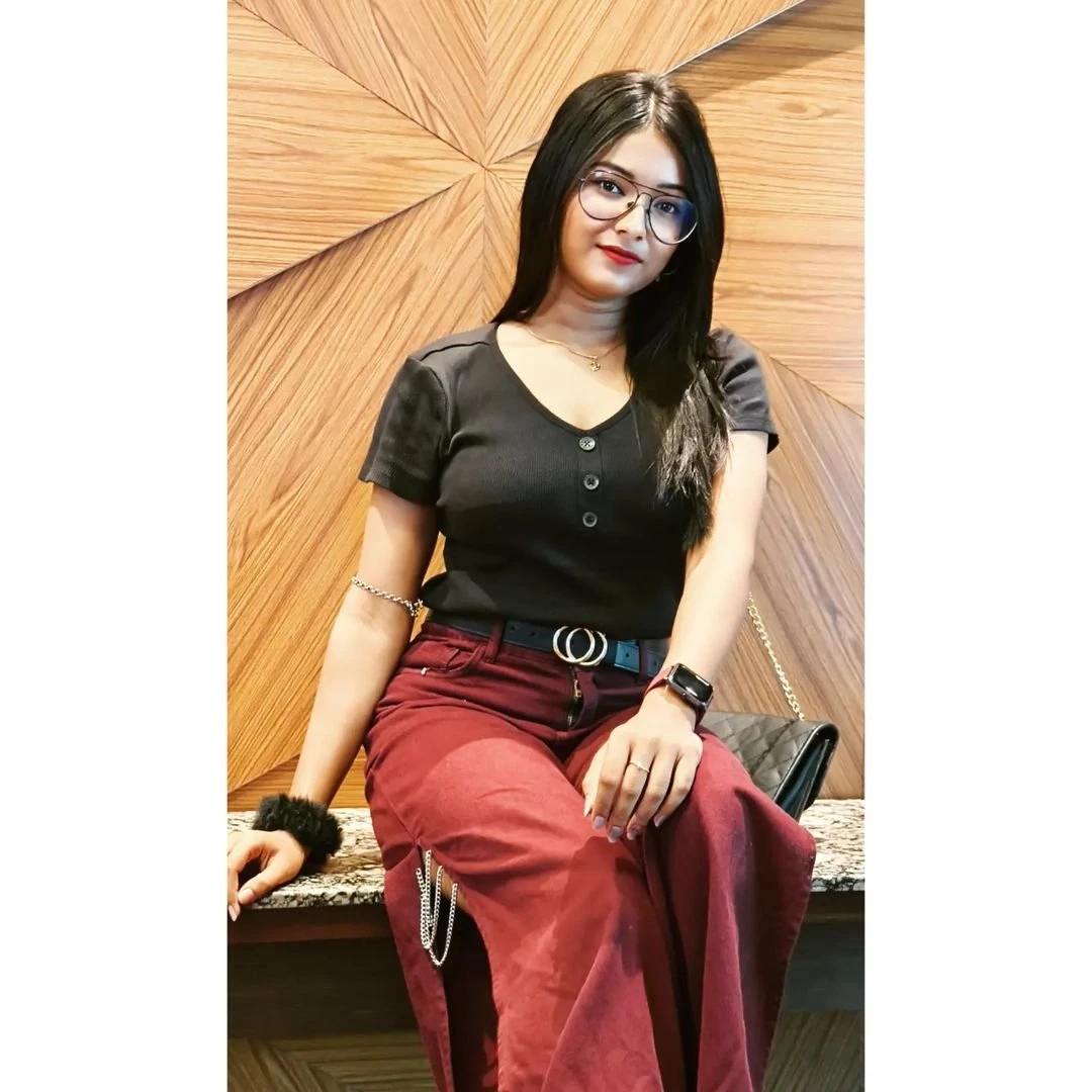 Riya roy – Indian escort in Kolkata — 5 / 6