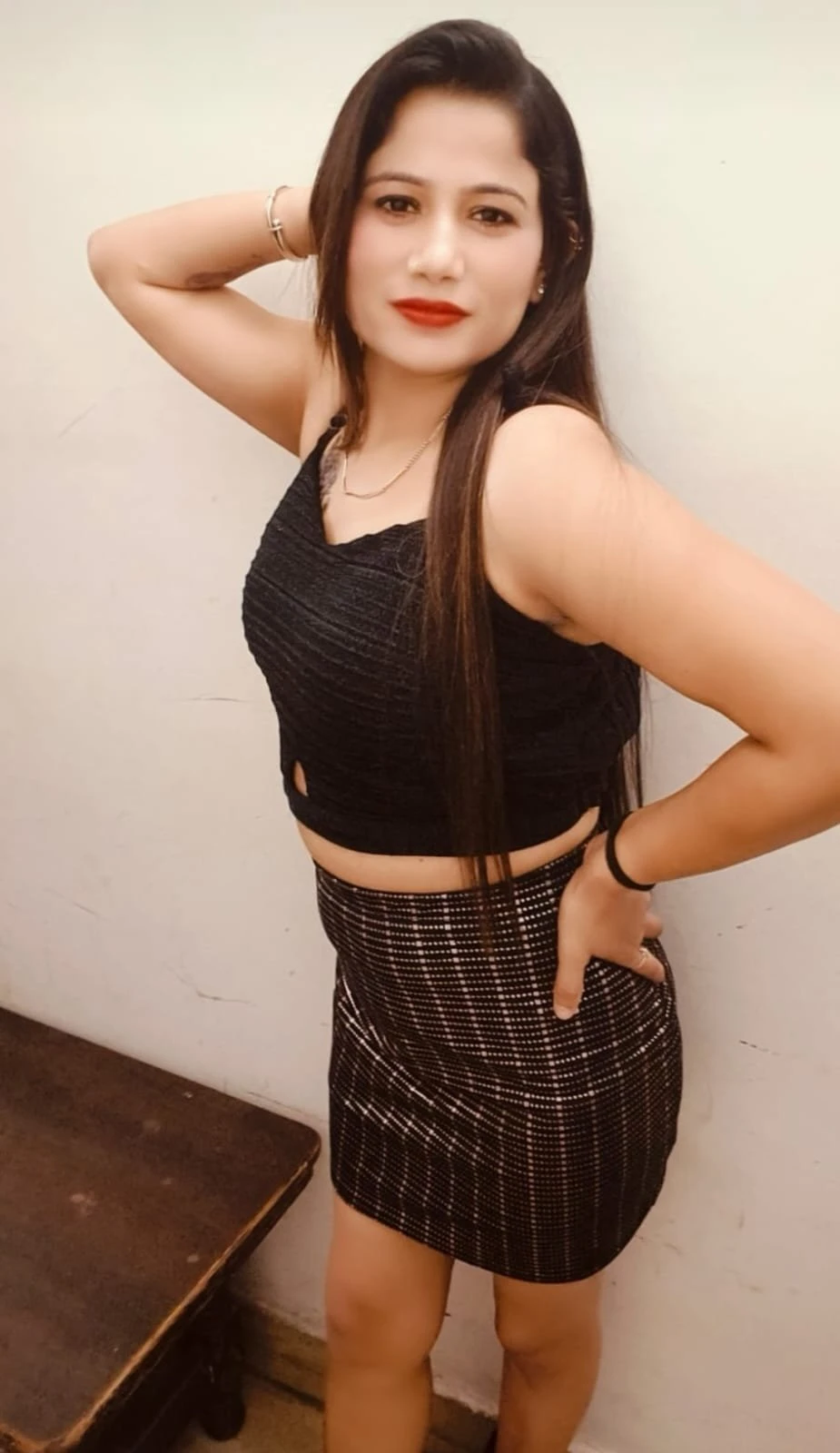 No Advance Direct Pay to the Girl in Han – Indian escort in New Delhi — 3 / 4