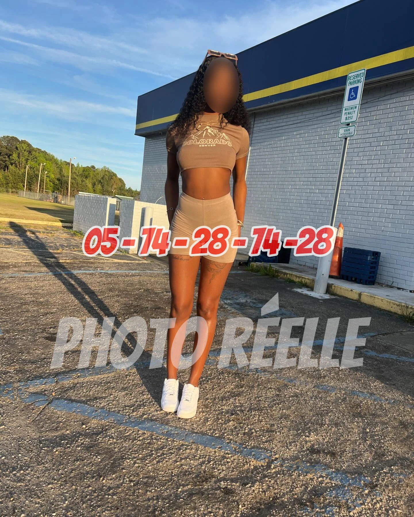 Bekanti – Ivorian escort in Abidjan — 4 / 5