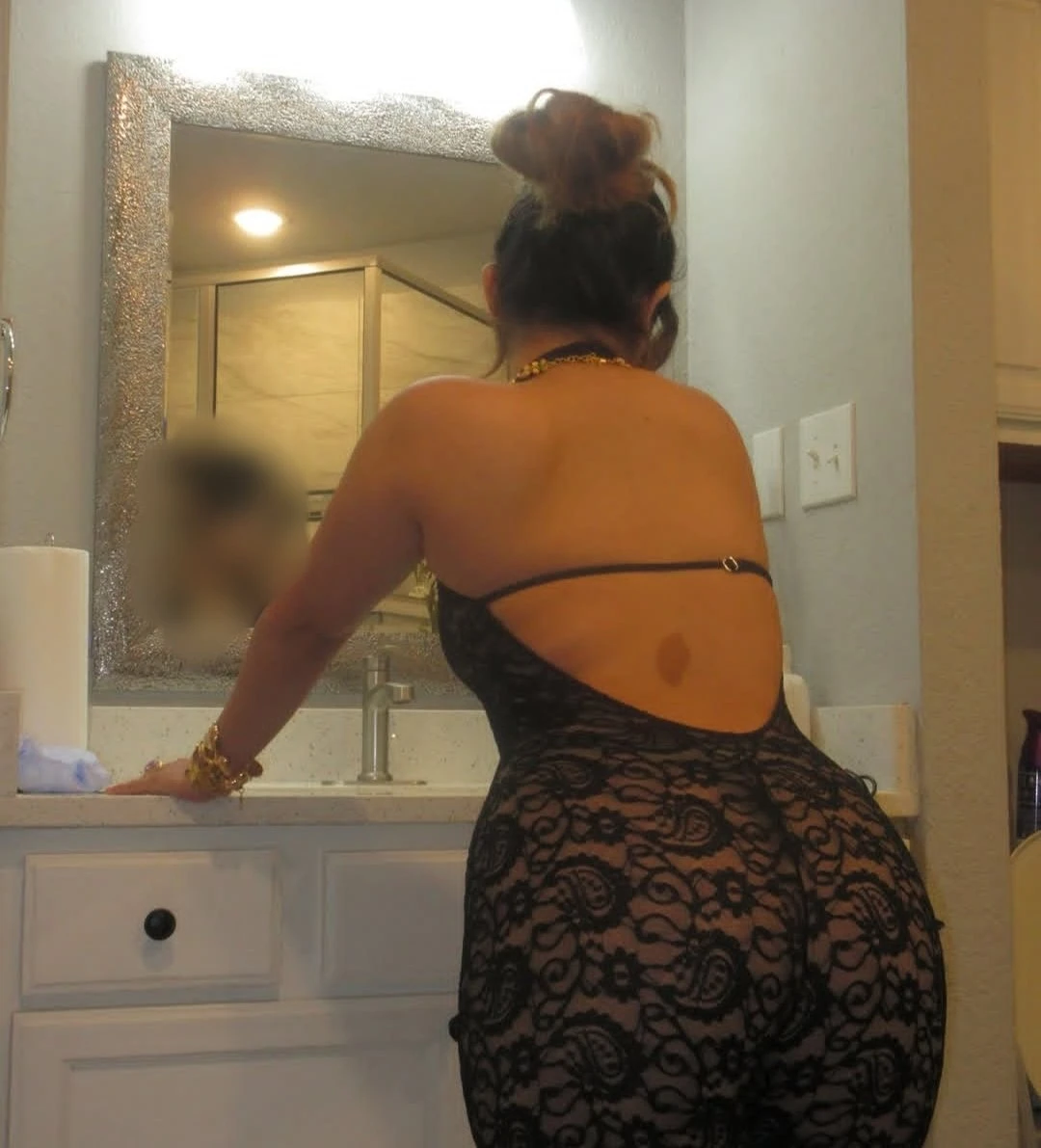 Independent Hot Cam and Real Meet – Indian escort in Noida, Escort, Noida
