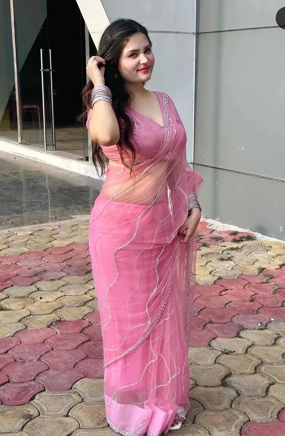 Mohini – escort in Mumbai — 3 / 7