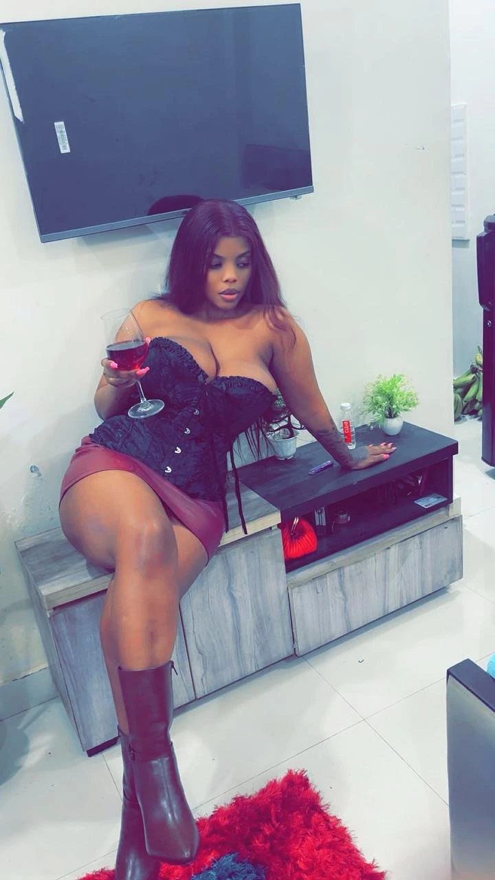 Queen of Gfe – Rwandan escort in Pune — 2 / 5