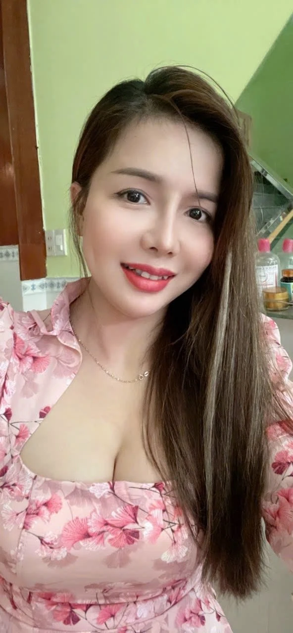 Milk – South Korean escort in Da Nang — 8 / 11