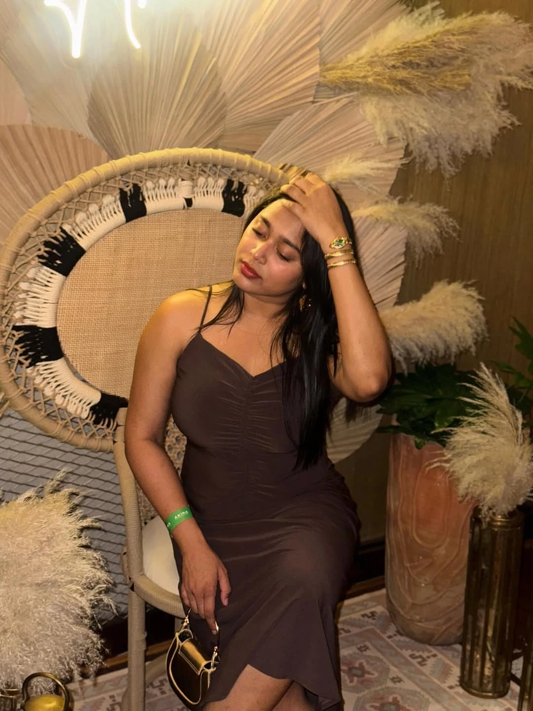 Mohini Coll Girl Sarvice Independence – Indian escort in Mumbai — 3 / 4