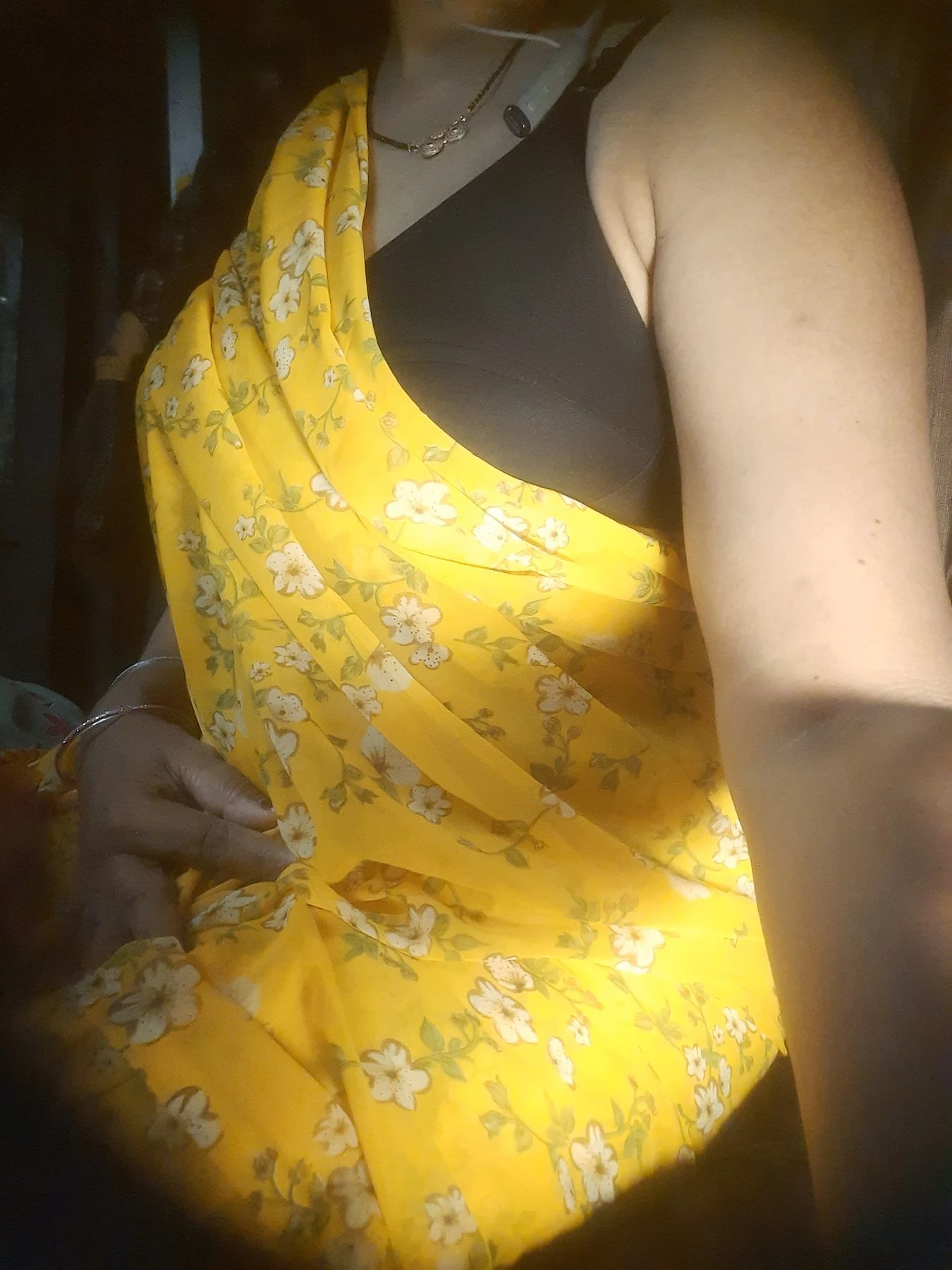 Tanushree – Indian escort in Nashik — 14 / 15