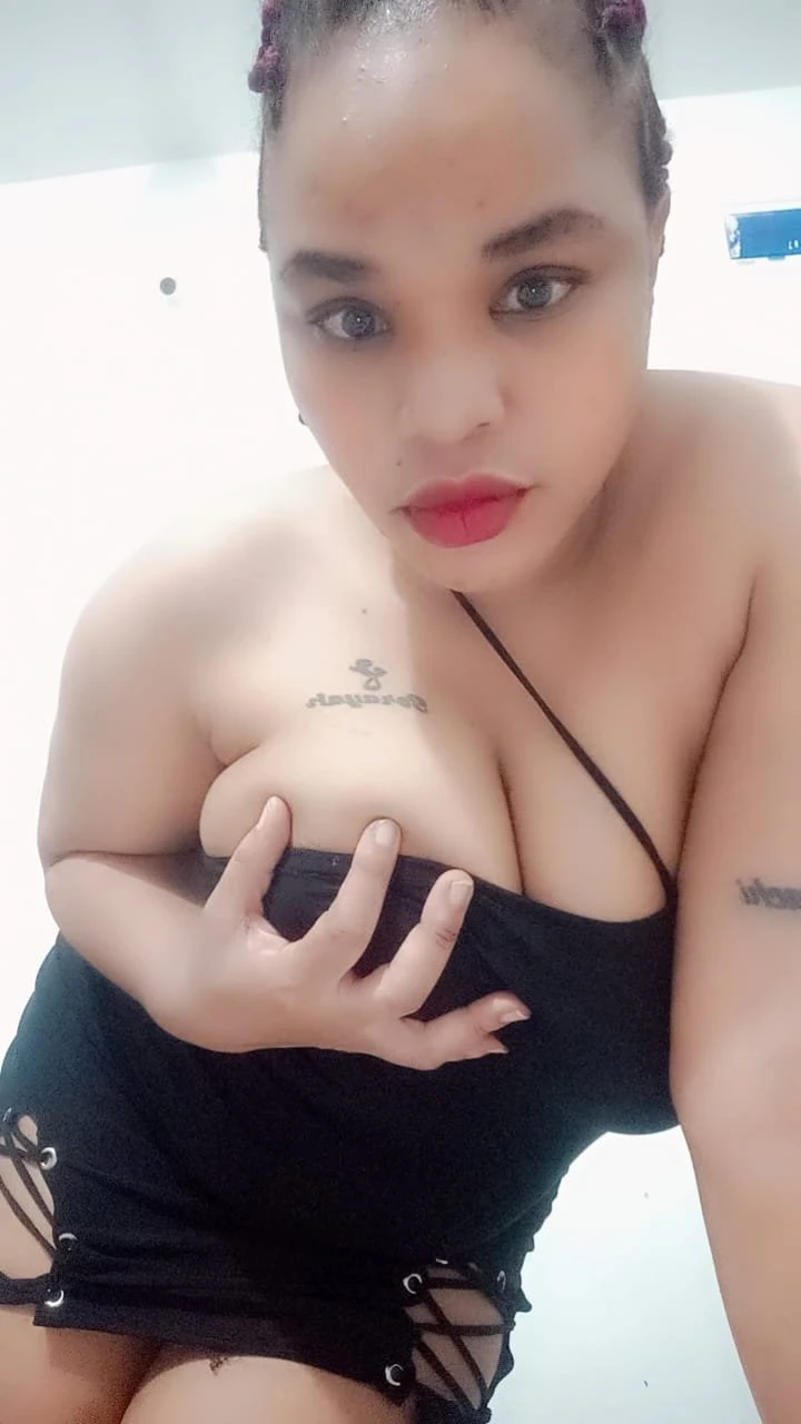 Kelly – South African escort in Pune — 4 / 9
