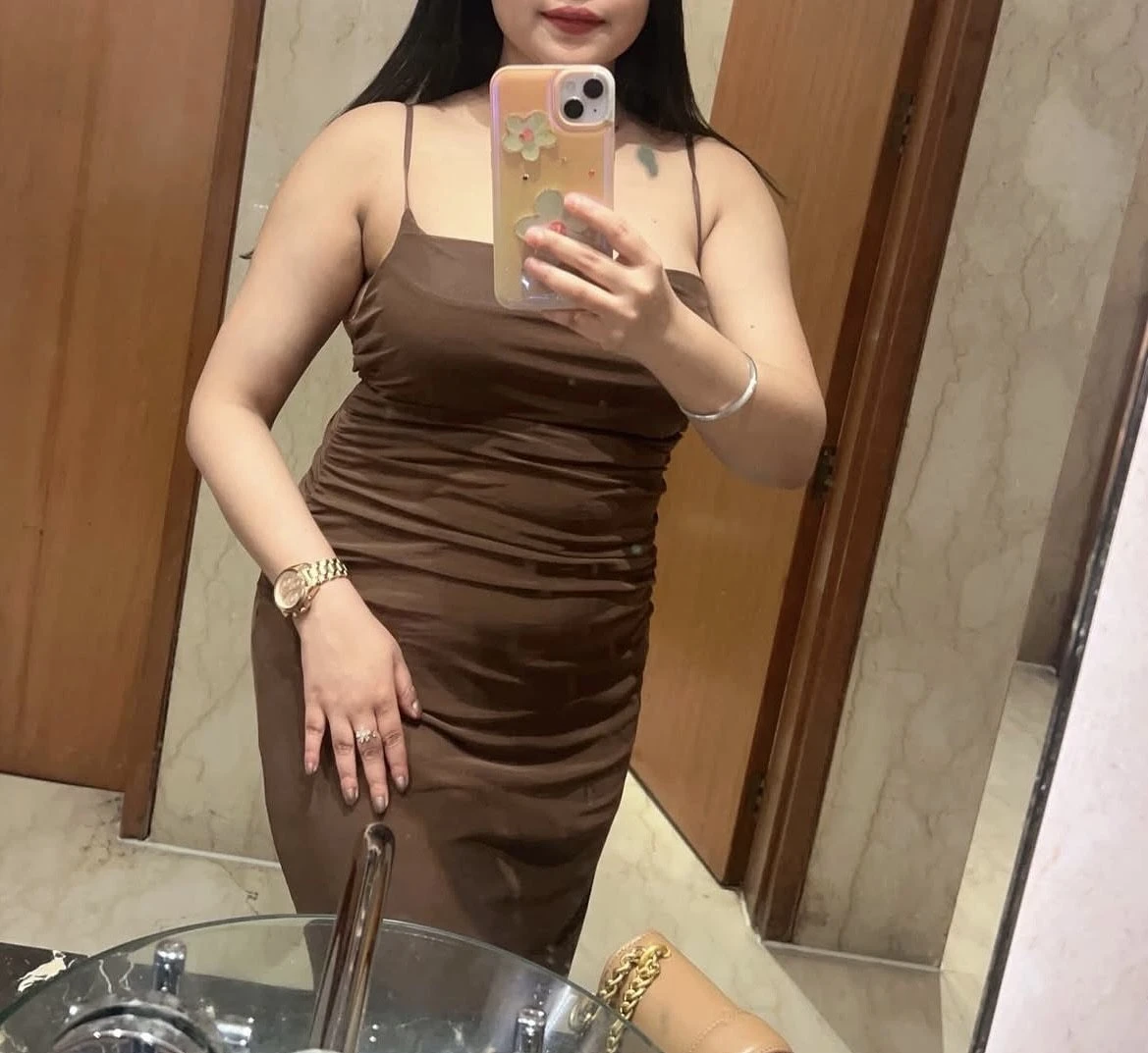 Diya – Indian escort in Varanasi — 11 / 12