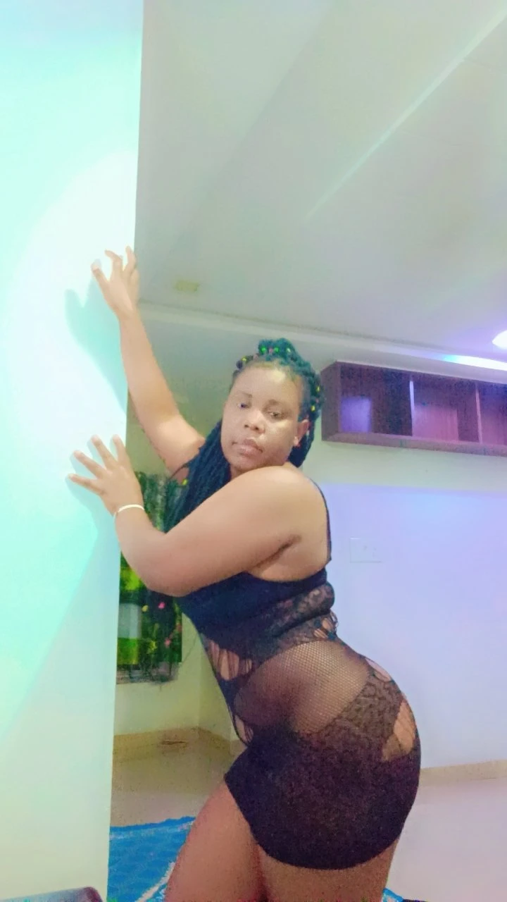 Sady anal and rimming mistress – Colombian escort in Kochi — 3 / 5