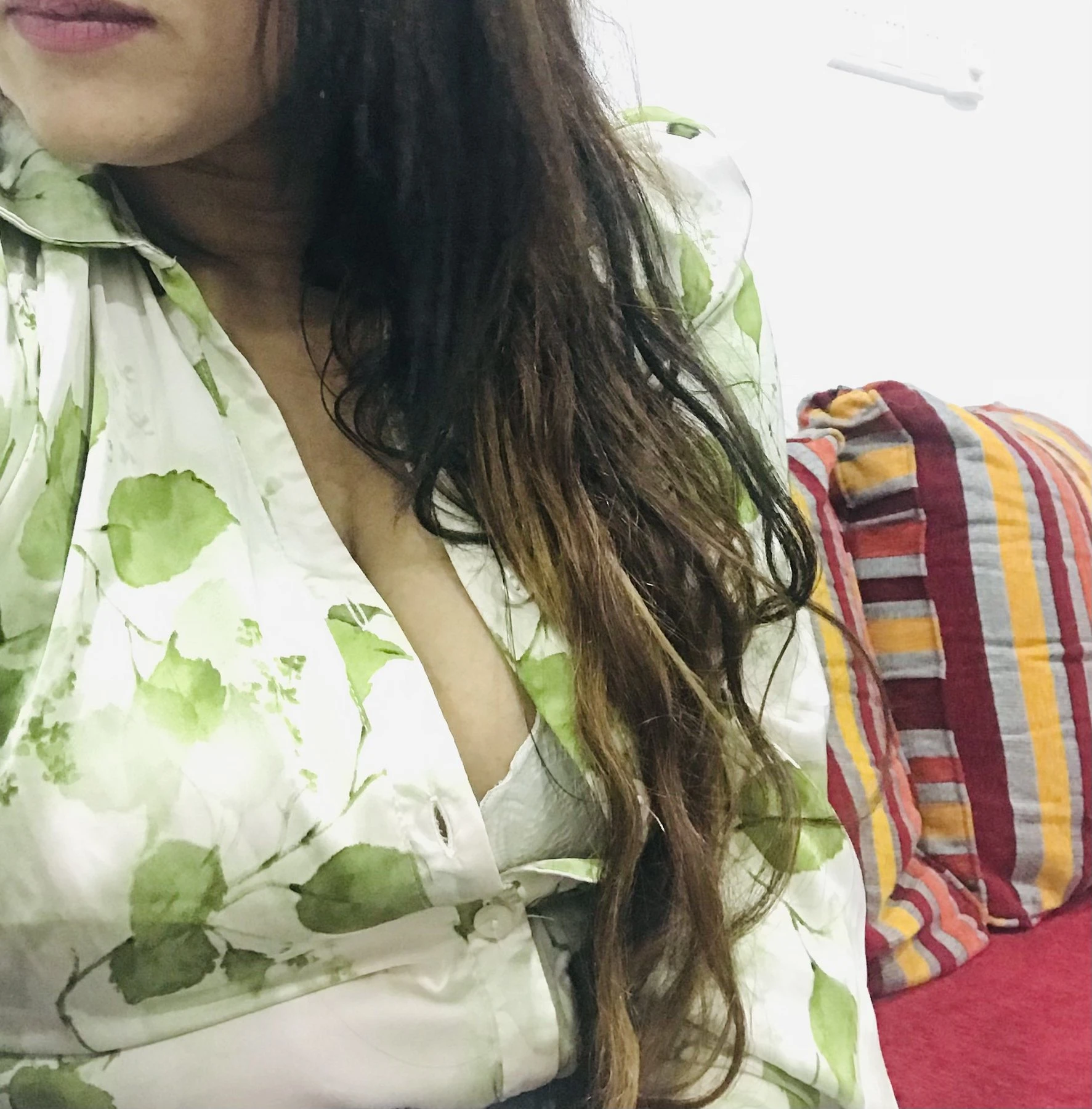 Nathasha airhostess – Sri Lankan escort in Colombo — 3 / 6