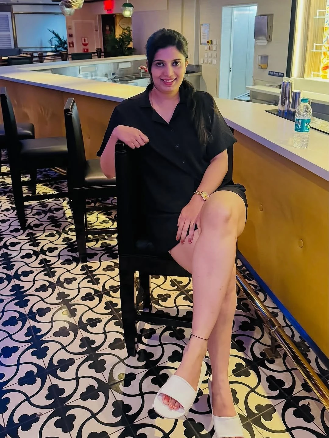 Anvi – Indian escort in Navi Mumbai — 3 / 4