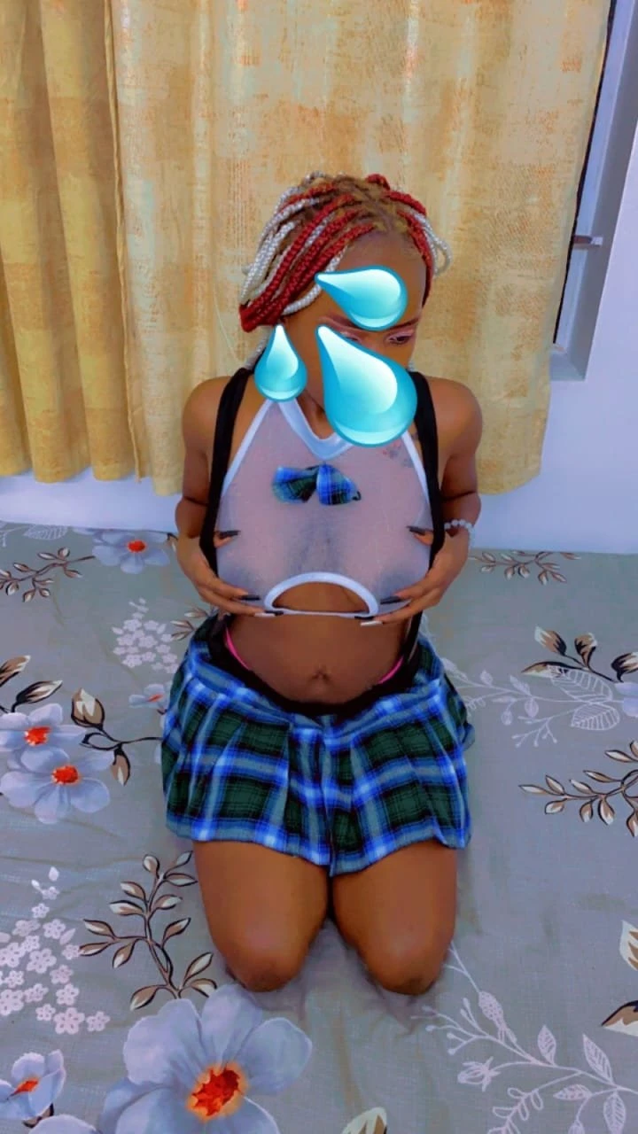 Tinny Ass Doll Just Landed – Burundian escort in Hyderabad — 17 / 31