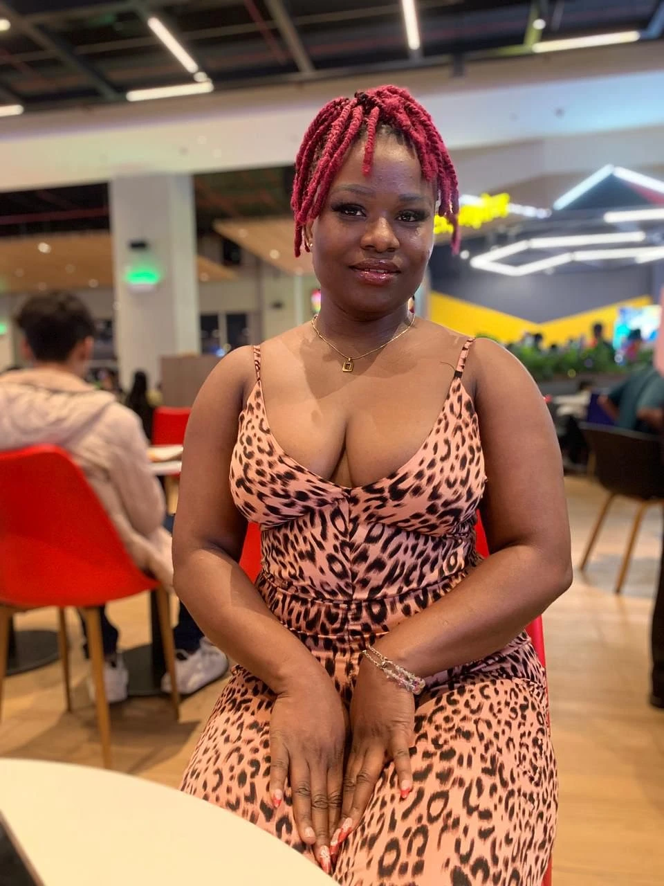 Angel – Kenyan escort in Pune — 7 / 9
