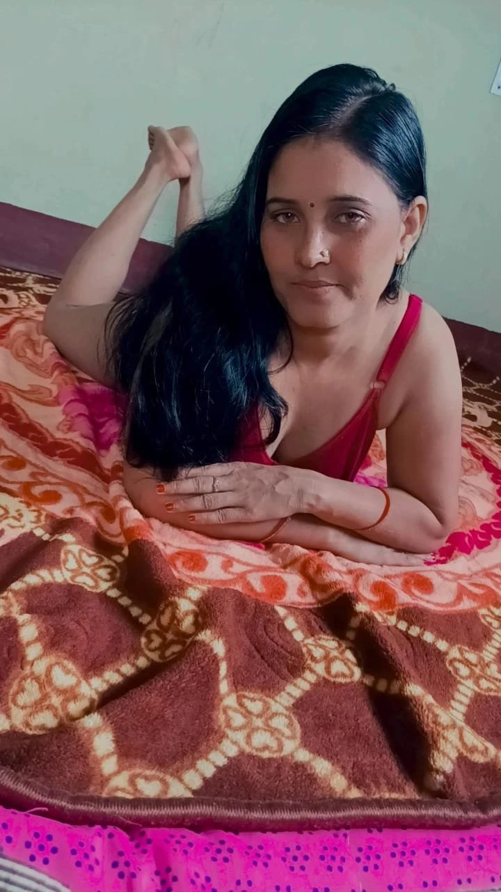 Real Meeting & Cam Show (Hotel No Adv) – Indian escort in Hyderabad — 2 / 10
