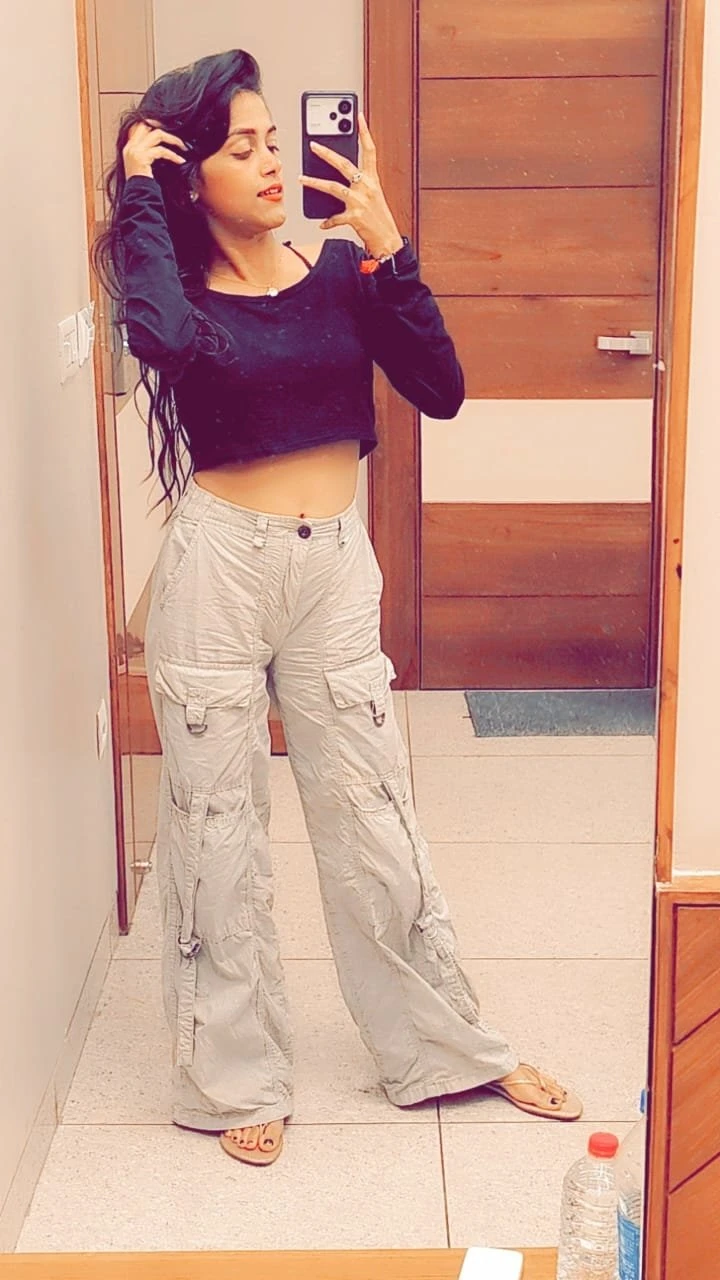 Priya – Indian escort in Hyderabad — 3 / 4