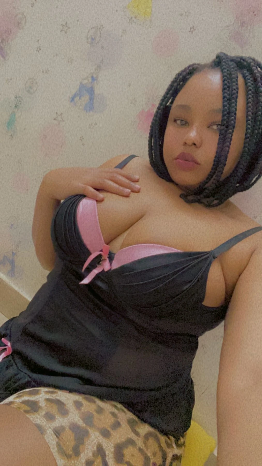 Kae – Ethiopian escort in Noida — 2 / 3