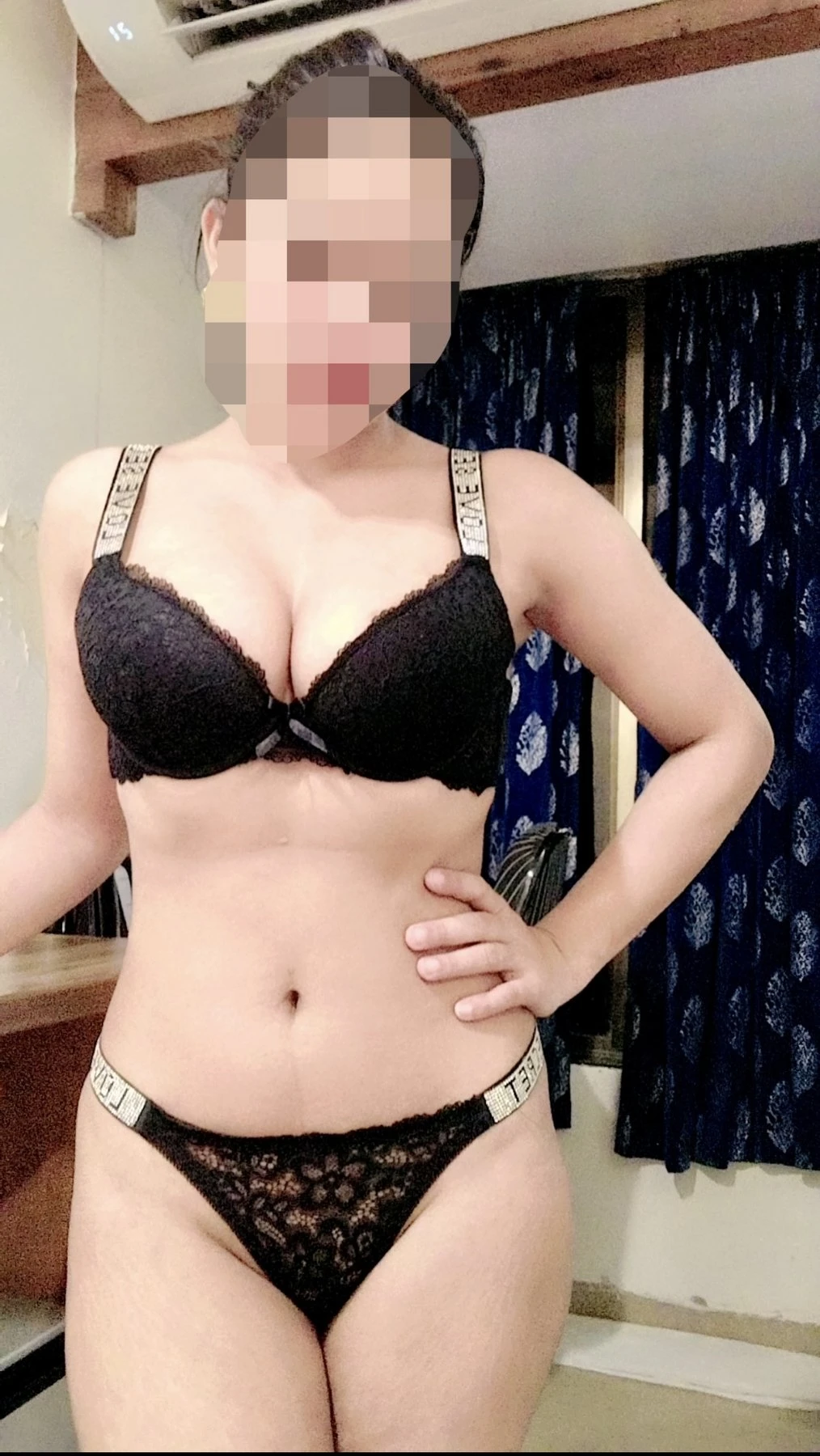 Anvi Independent ( Real Meet ) – Indian escort in Mumbai — 17 / 24