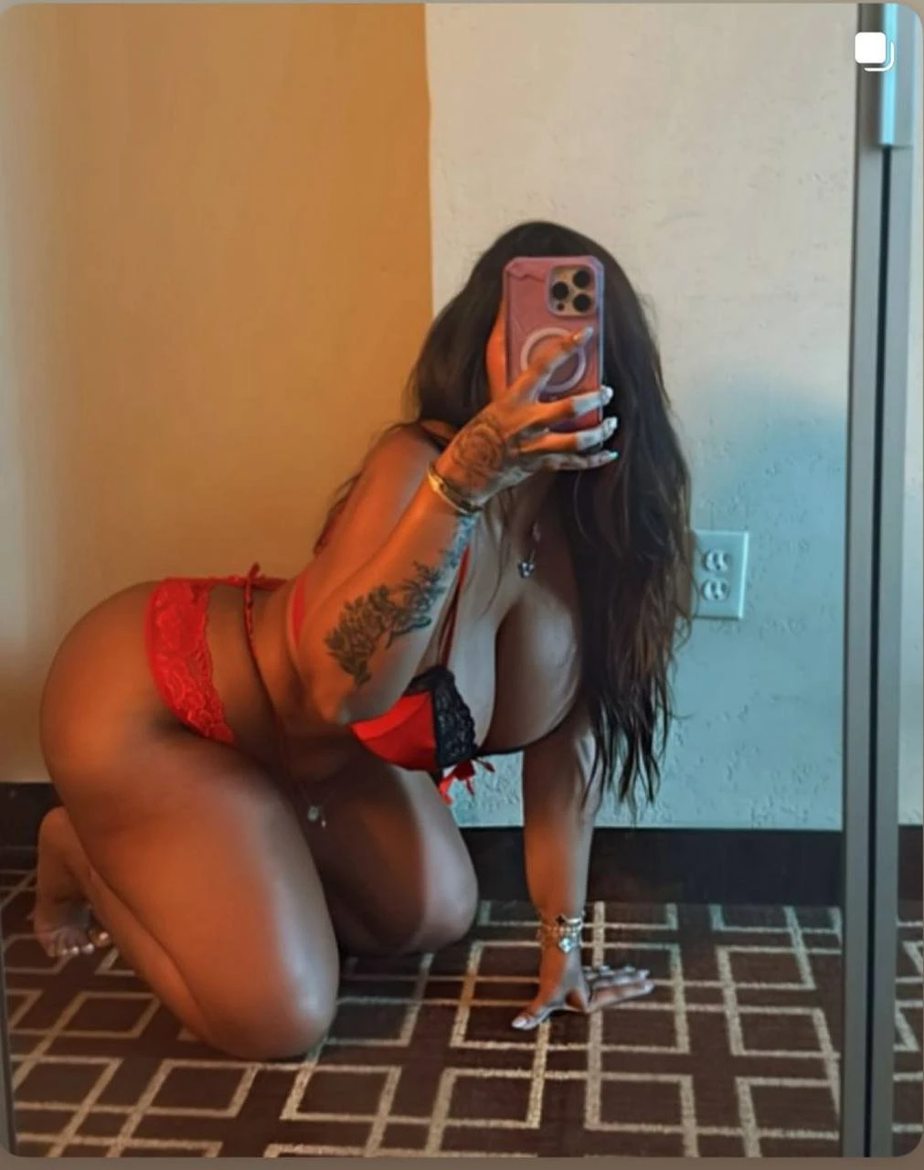 Jojo – Syrian escort in Erbil — 4 / 5