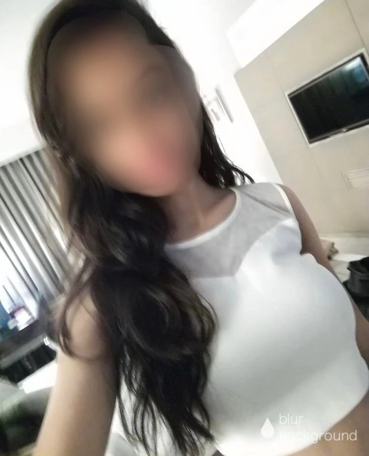 Navya Rai – Indian escort in Mumbai — 2 / 8