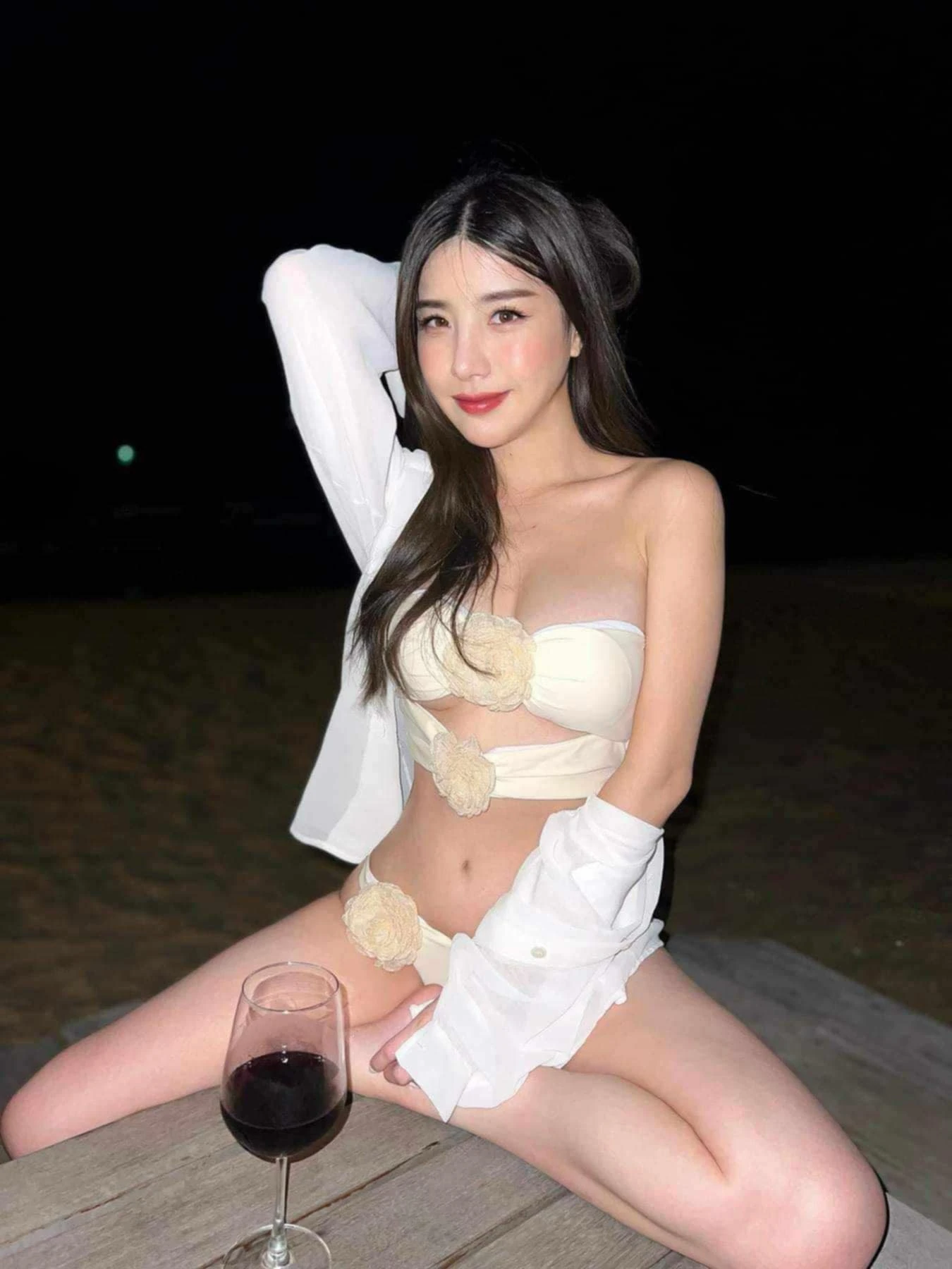 Anny Lee – Vietnamese escort in Seoul — 9 / 25