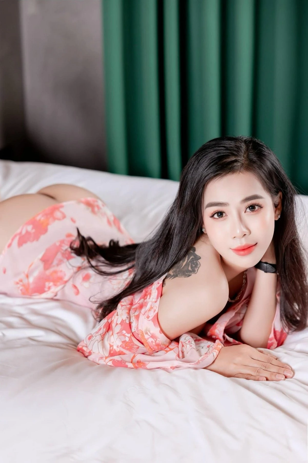 Renny – Vietnamese escort in Ho Chi Minh City — 5 / 10