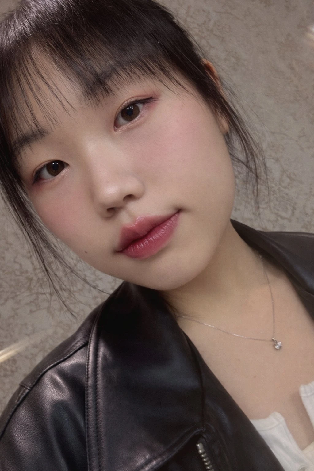 Korean girl Mimi – South Korean escort in Seoul — 5 / 6
