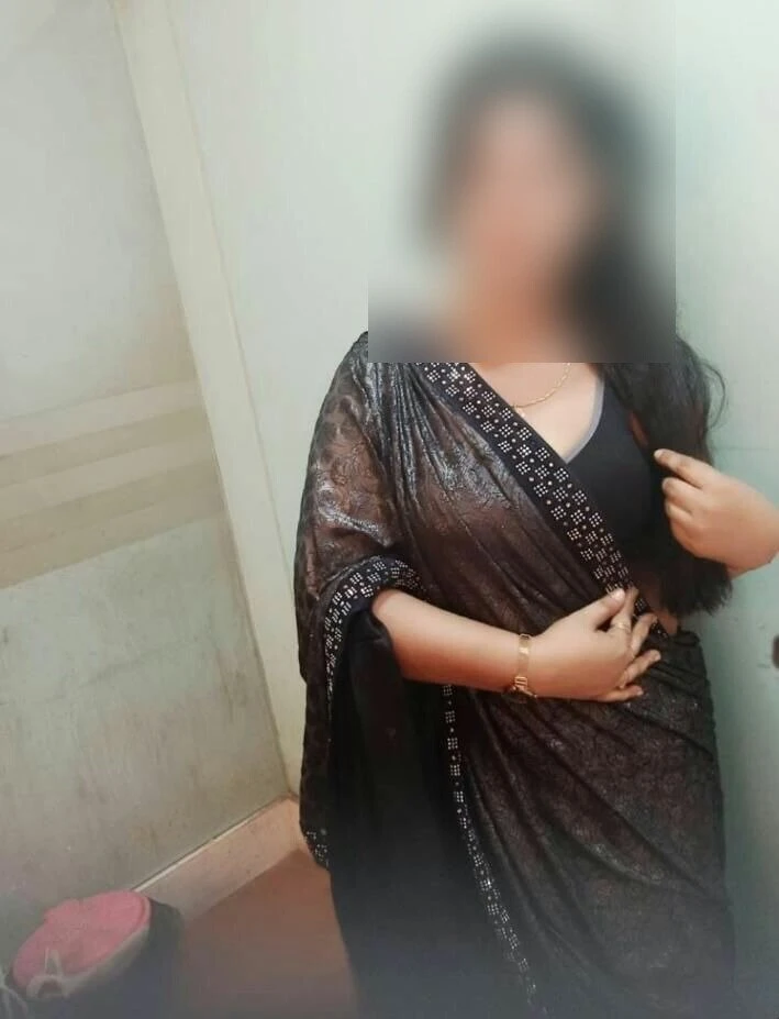 I M Pooja Independent – Indian escort in Noida — 2 / 3